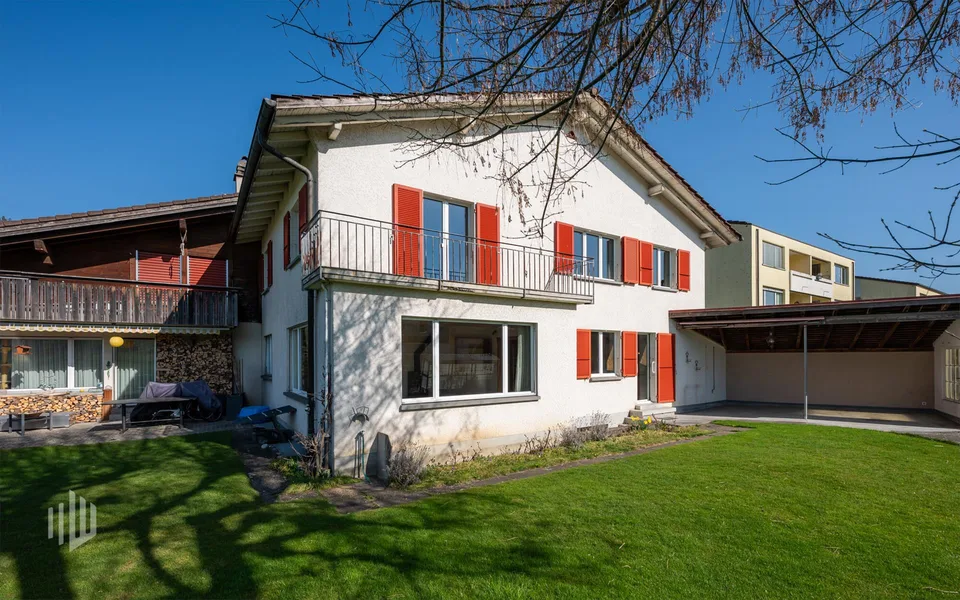 ImmoWyss -  Wohnen in Konolfingen mit viel Platz, Garten und Aussicht