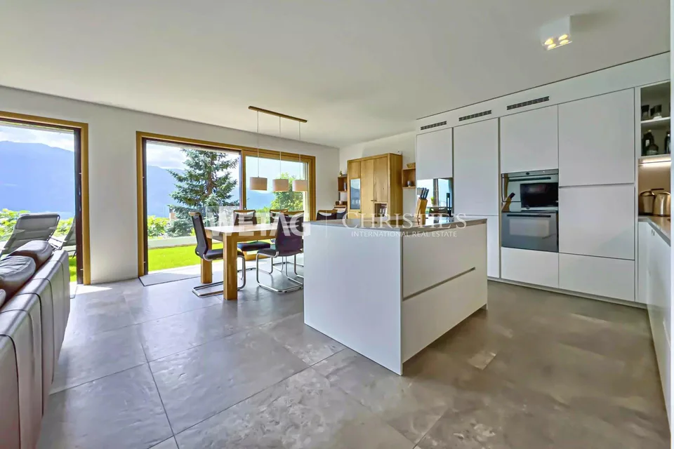 Residenz Cedrus: Appartement moderne avec jardin & vue lac magnifique à Minusio à vendre