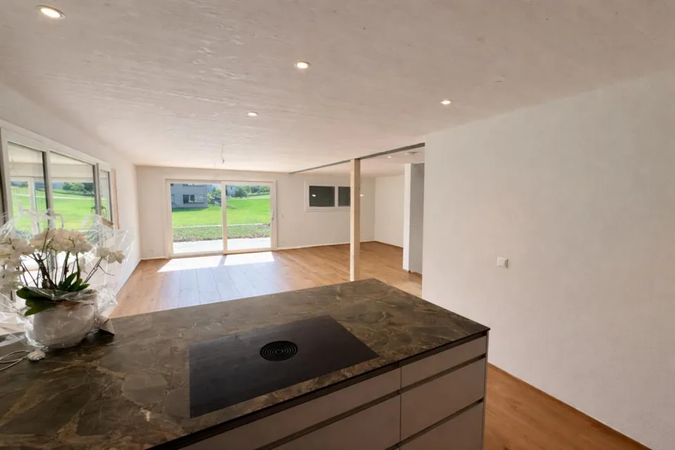 Modernes Einfamilienhaus mit hochwertigem Ausbau und intelligentem ...