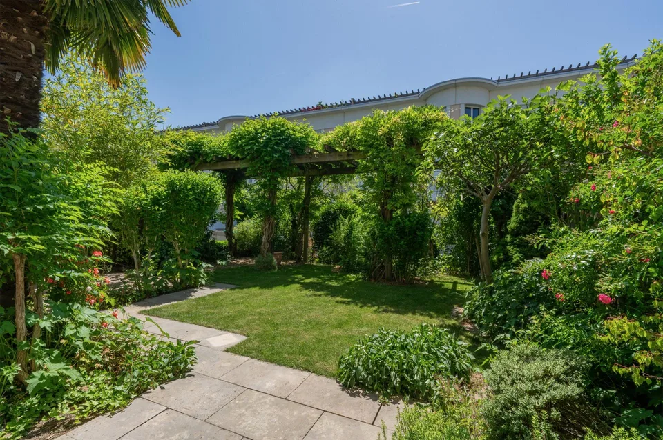 Ihre versteckte Gartenidylle im Herzen von Oerlikon.