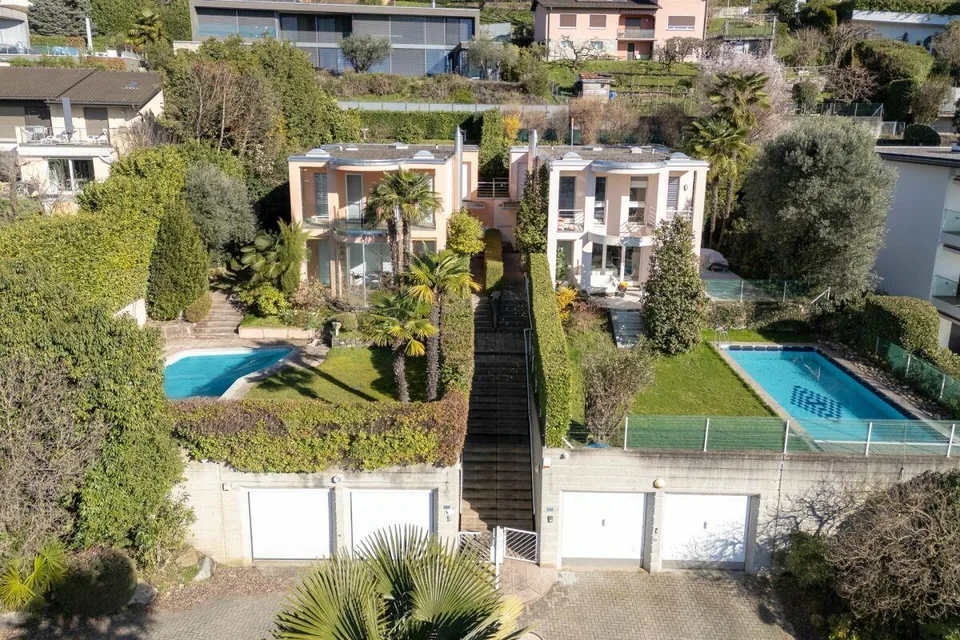Splendide villa avec piscine à Montagnola