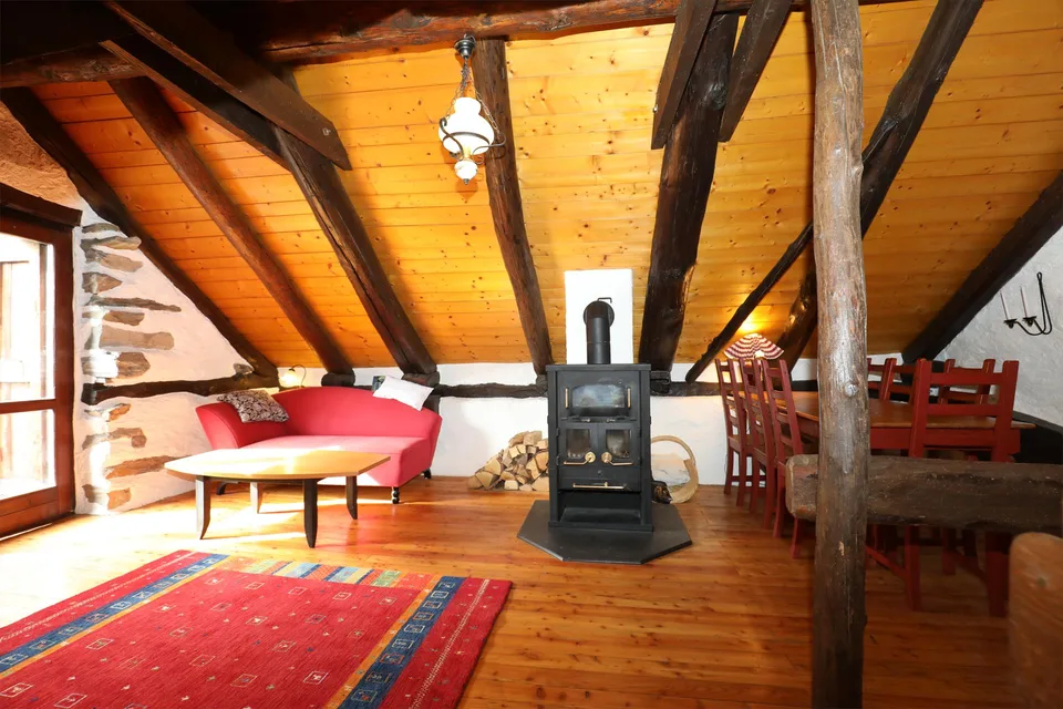 Sehr schönes Rustico mit Sicht auf die Berge im Maggiatal