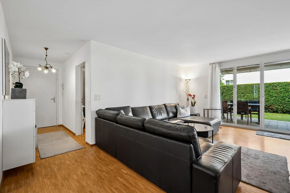 Gartenwohnung mit Einfamilienhausgefühl - 260 m² Privatgarten