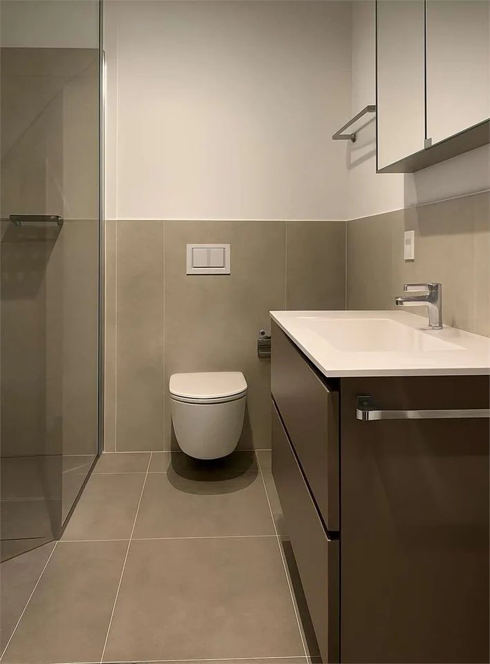 Moderno 2.5 con giardino