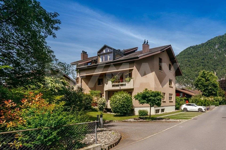 Zwischen Thuner- und Brienzersee zu Hause  lichtdurchflutete 4.5-Zimmer-Wohnung