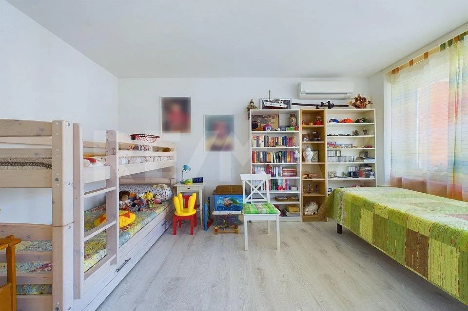 Interessante, renovierte Wohnung im Herzen von Lugano – Foto 11 von 13