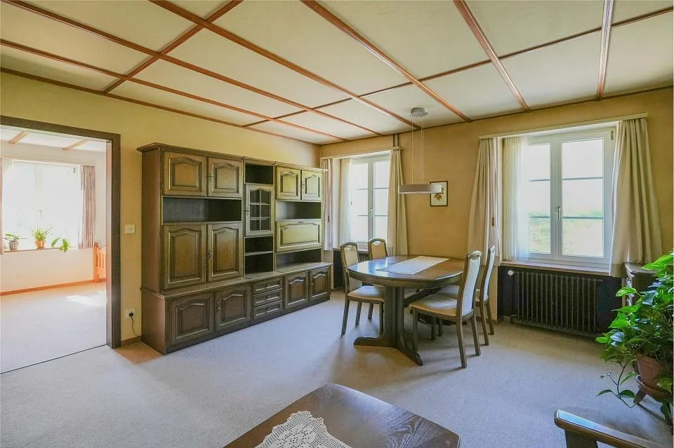 Former farmhouse with a lot of land and potential – photo 9 of 13