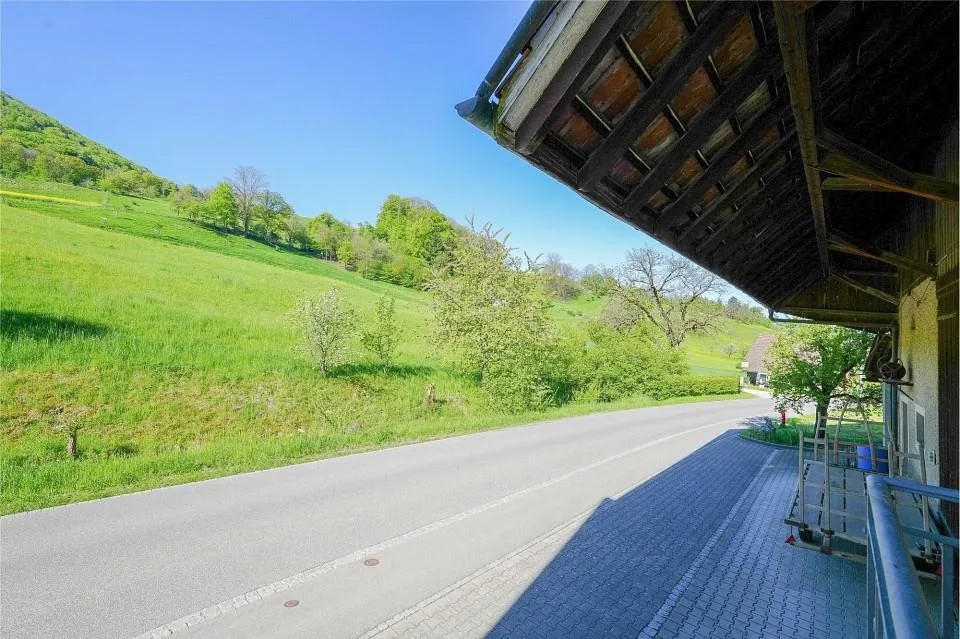 Former farmhouse with a lot of land and potential – photo 11 of 13