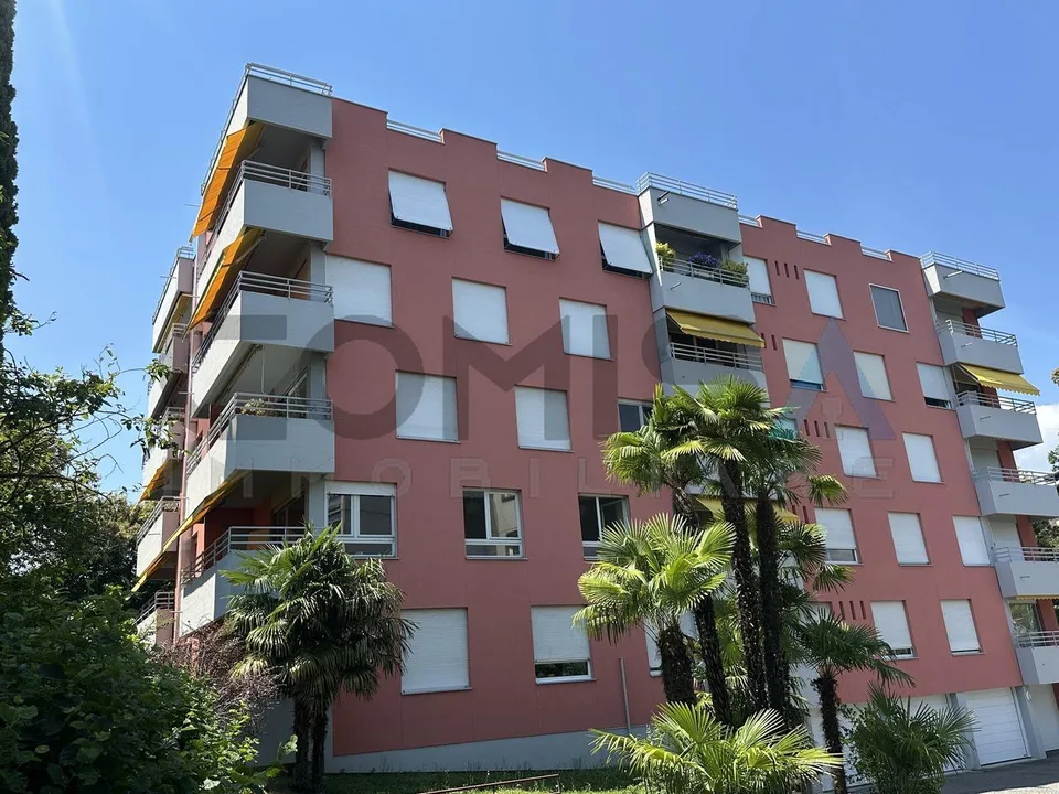 LUGANO - BESSO  Appartamento 3.5 locali  da ristrutturare