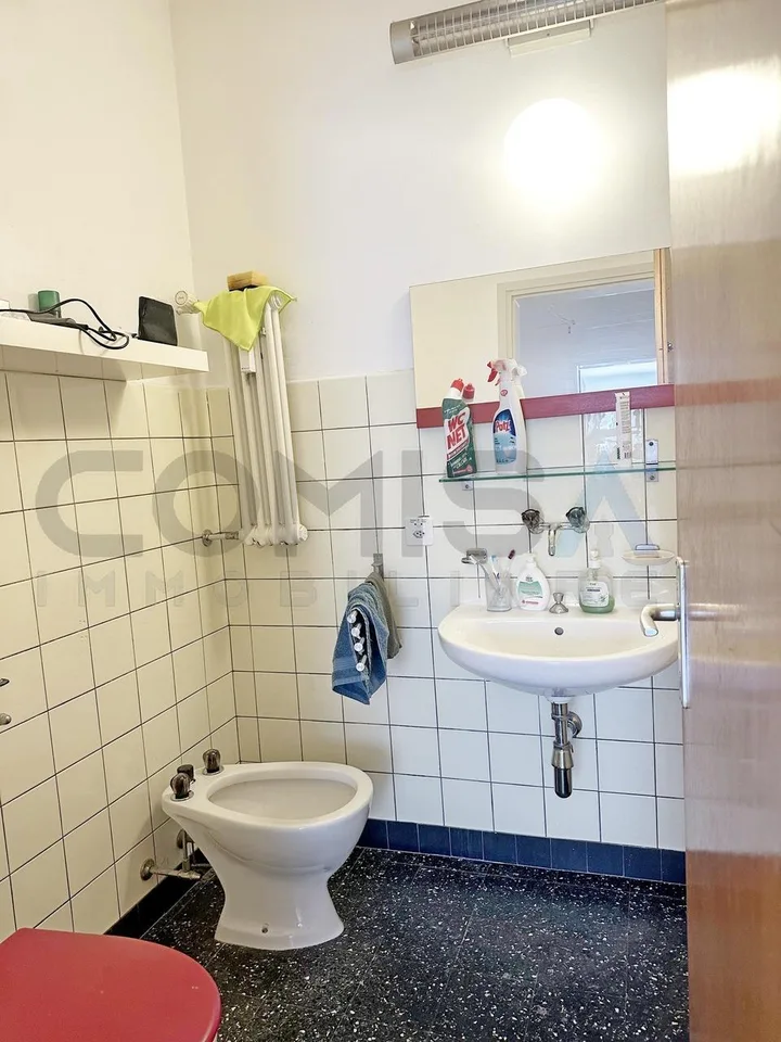 LUGANO - BESSO Appartamento 3.5 locali da ristrutturare – Foto 8 von 10