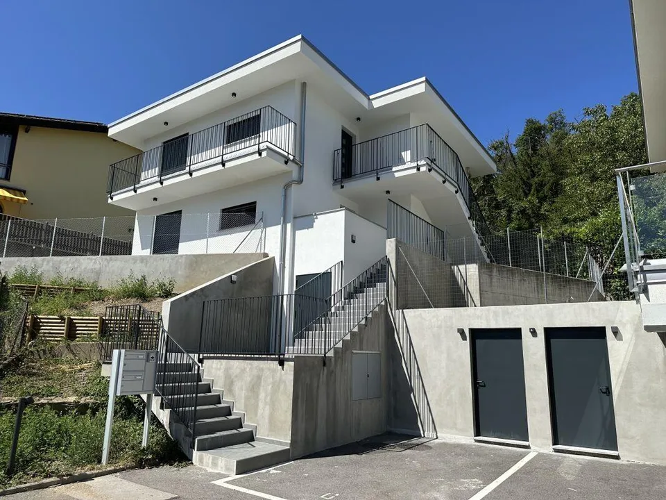 Nuovo e moderno appartamento di 3.5 locali con giardino privato e t...