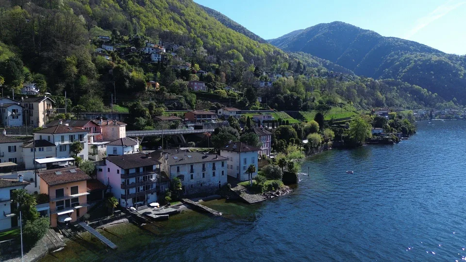 Direkt am Lago Maggiore – Einzigartiger Zweitwohnsitz am Wasser – Foto 19 von 30