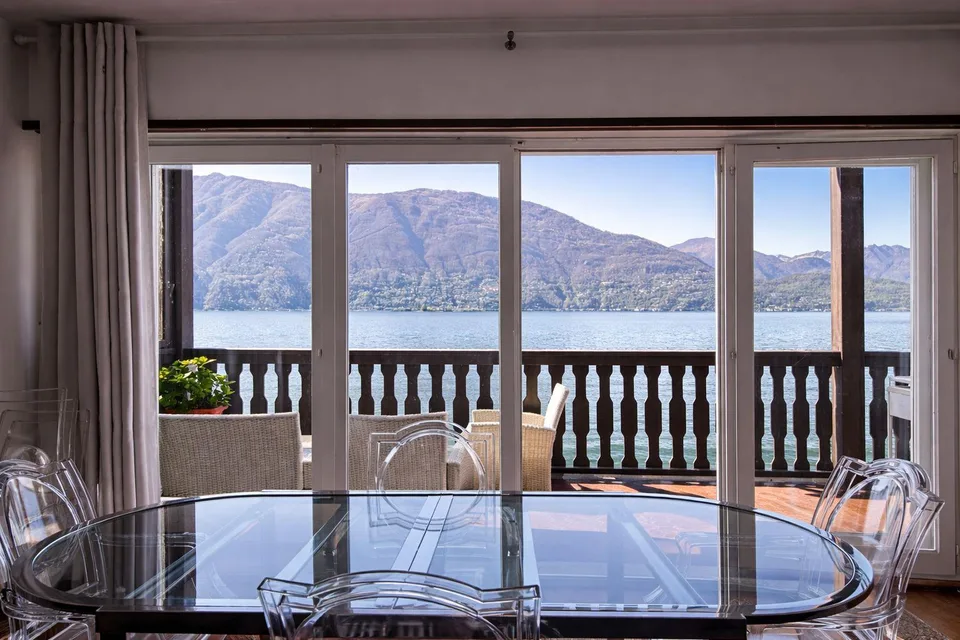 Pied dans l'eau sul Lago Maggiore – Residenza secondaria unica | Di...