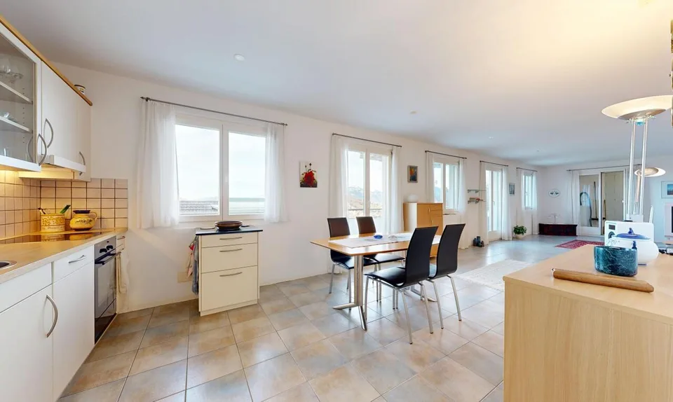 Lichtdurchflutete 1.5-Zimmerwohnung mit Weitsicht in Kriens
