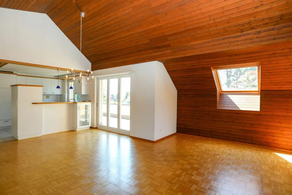 Grosszügige Dachwohnung mit sonniger Terrasse in Weinfelden
