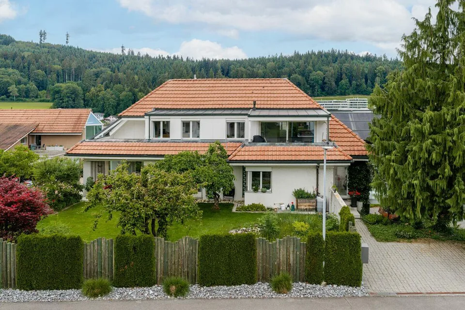 6-Zimmer-Einfamilienhaus mit Einliegerwohnung
