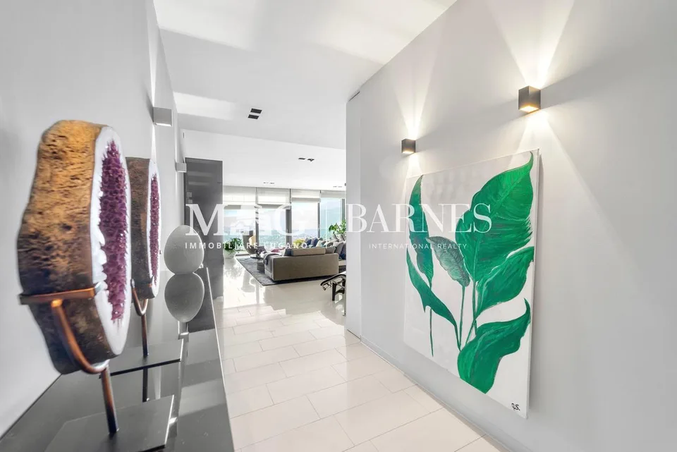 Lugano, Aldesago: Attico 5.5 locali vista lago con terrazzo e jacuzzi – photo 16 sur 18