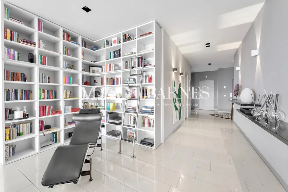 Lugano, Aldesago: Attico 5.5 locali vista lago con terrazzo e jacuzzi – photo 10 sur 18