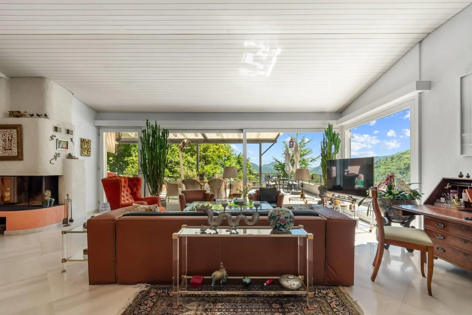 Villa a Curio - Lema con Piscina e Vista Panoramica