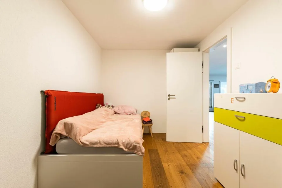 Grindelwald: Ruhige 3.5-Zimmer-Ferienwohnung mit Balkon und Gartensitzplatz – Foto 9 von 25