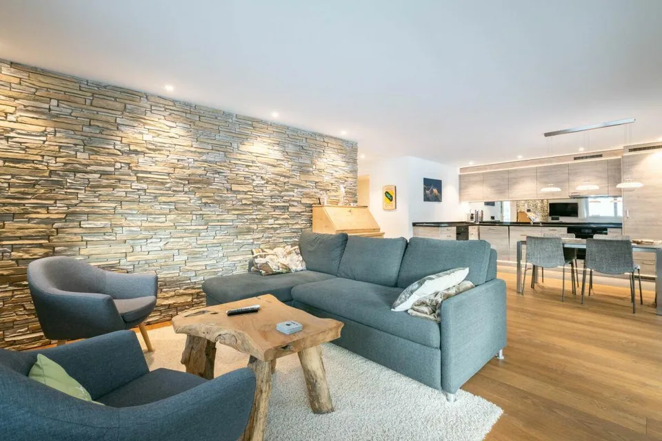 Grindelwald: Ruhige 3.5-Zimmer-Ferienwohnung mit Balkon und Gartensitzplatz – Foto 7 von 25