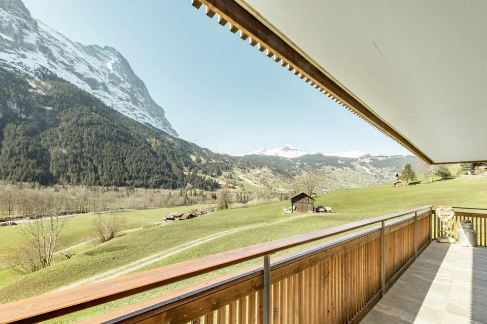 Grindelwald: Ruhige 3.5-Zimmer-Ferienwohnung mit Balkon und Gartensitzplatz – Foto 15 von 25