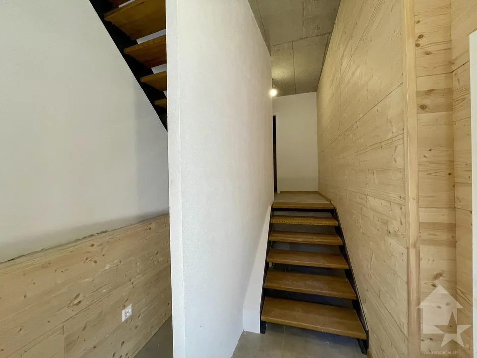 Appartamento duplex 2.5 locali in una casa di villaggio completamente ristrutturata