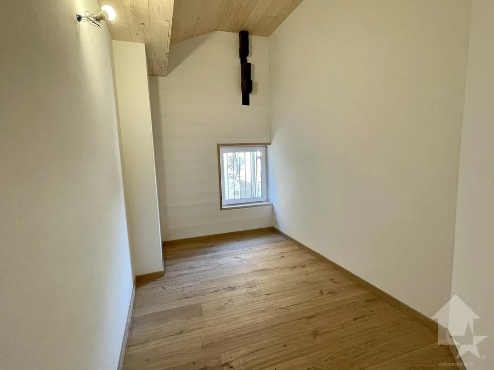 Appartamento duplex 2.5 locali in una casa di villaggio completamente ristrutturata