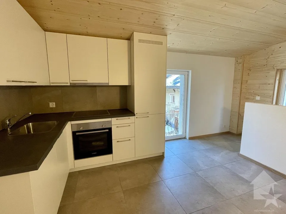 Appartamento duplex 2.5 locali in una casa di villaggio completamente ristrutturata