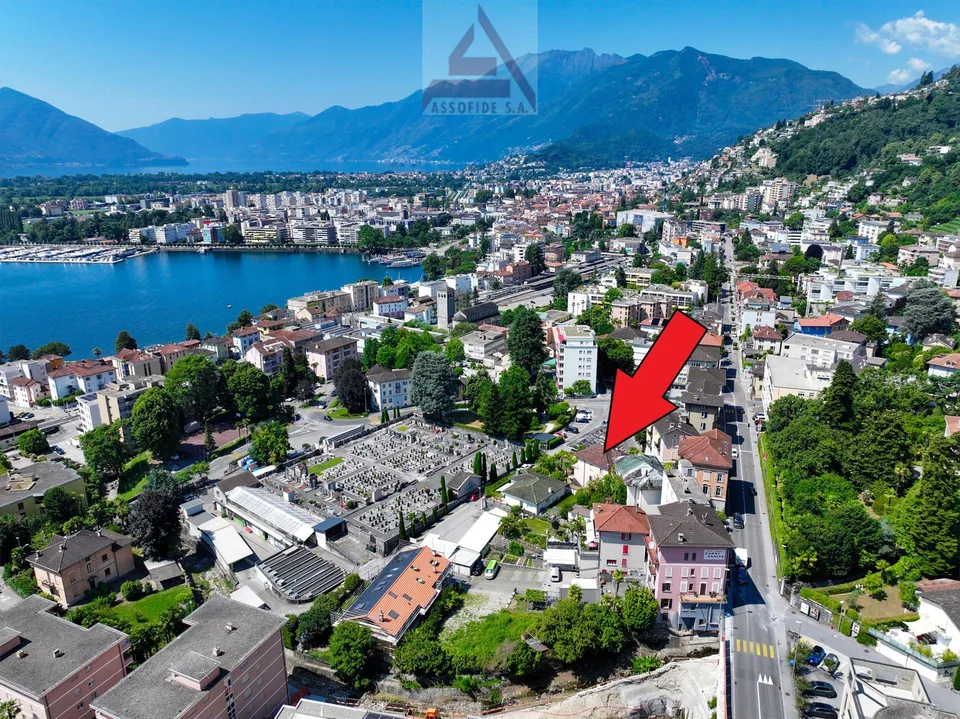 Villa zu renovieren / Villa da ristrutturare