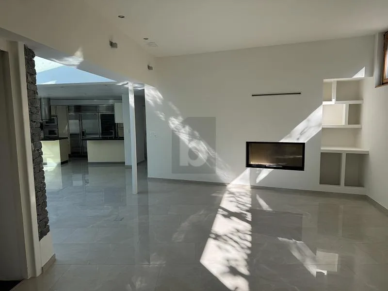 Architekturvilla mit Swimmingpool und Sauna - Vollständig – Foto 17 von 19
