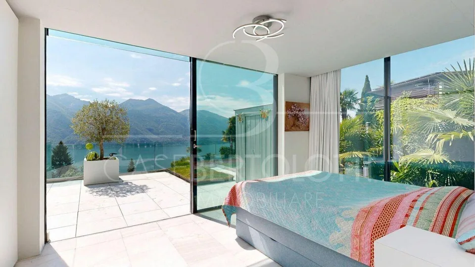 Palm3. Zwischen Palmen. Licht. Lago Maggiore. – Foto 6 von 8