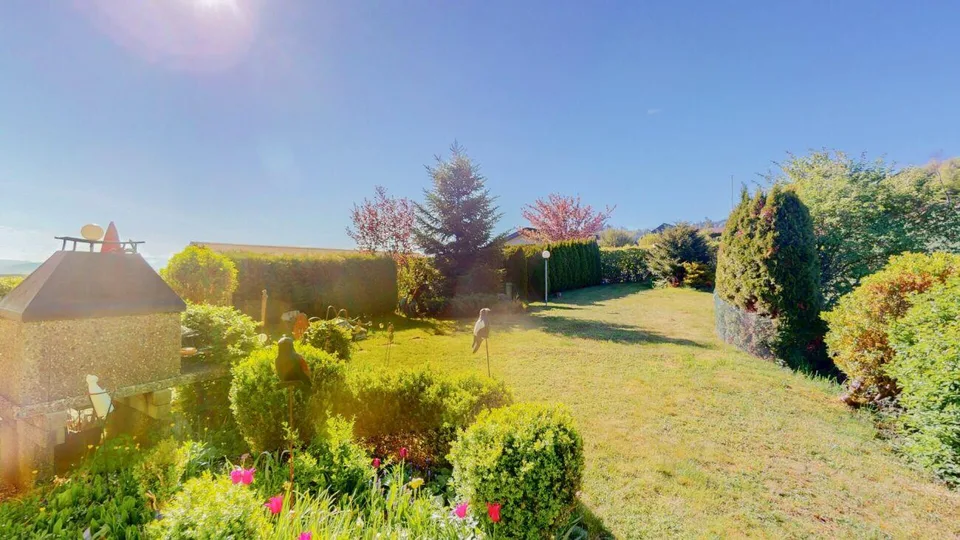 5½ Zimmer, grosser Garten, viel Ruhe und Blick auf's "Belpmoos"