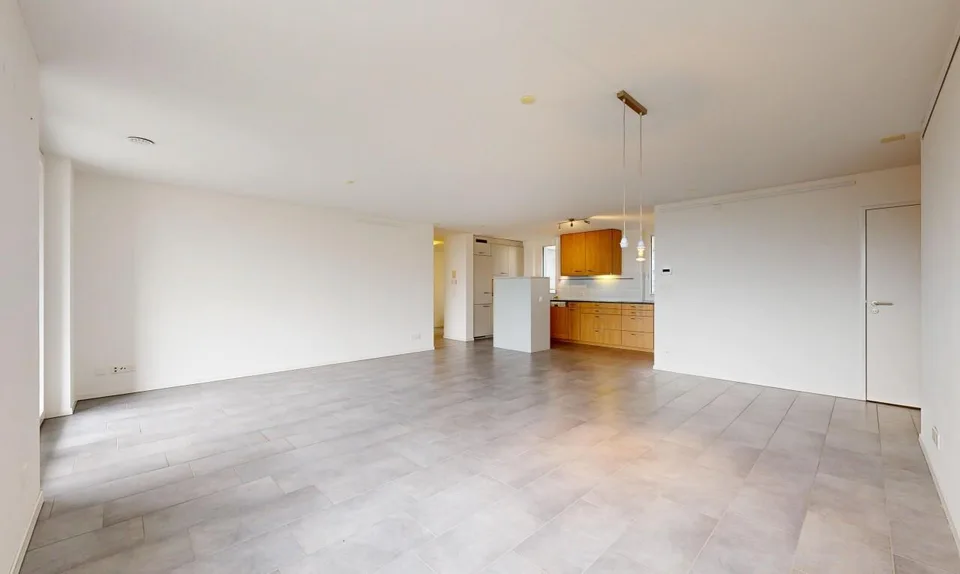 Appartamento moderno di 5,5 stanze con vista panoramica e balcone - Wil SG