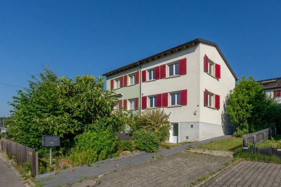 Gemütliche Doppeleinfamilienhaushälfte mit Garten an ruhiger Lage