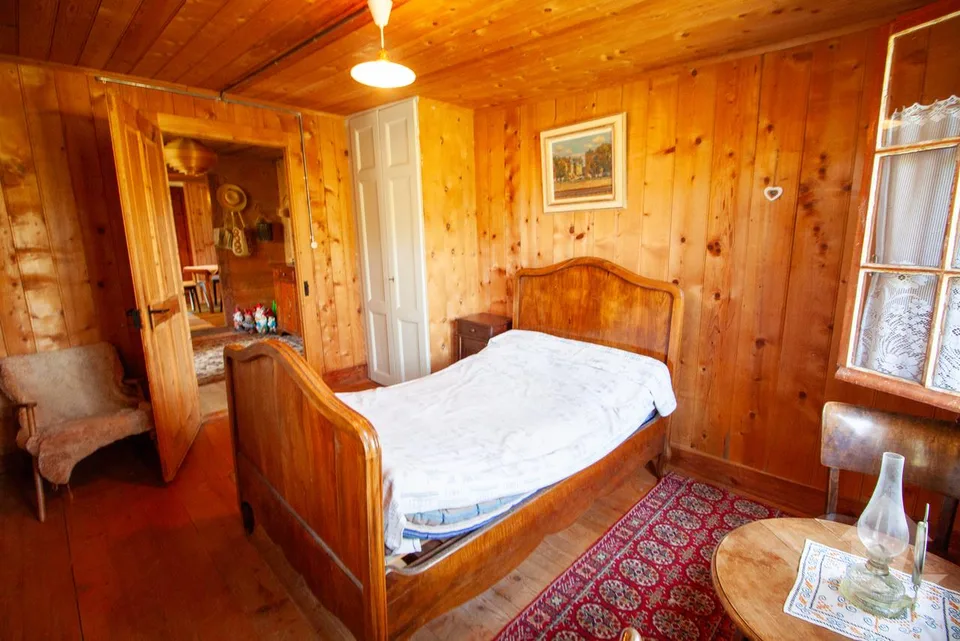 Autentico chalet vallesano, a 6 minuti dalle piste da sci di Veysonnaz – foto 14 di 30