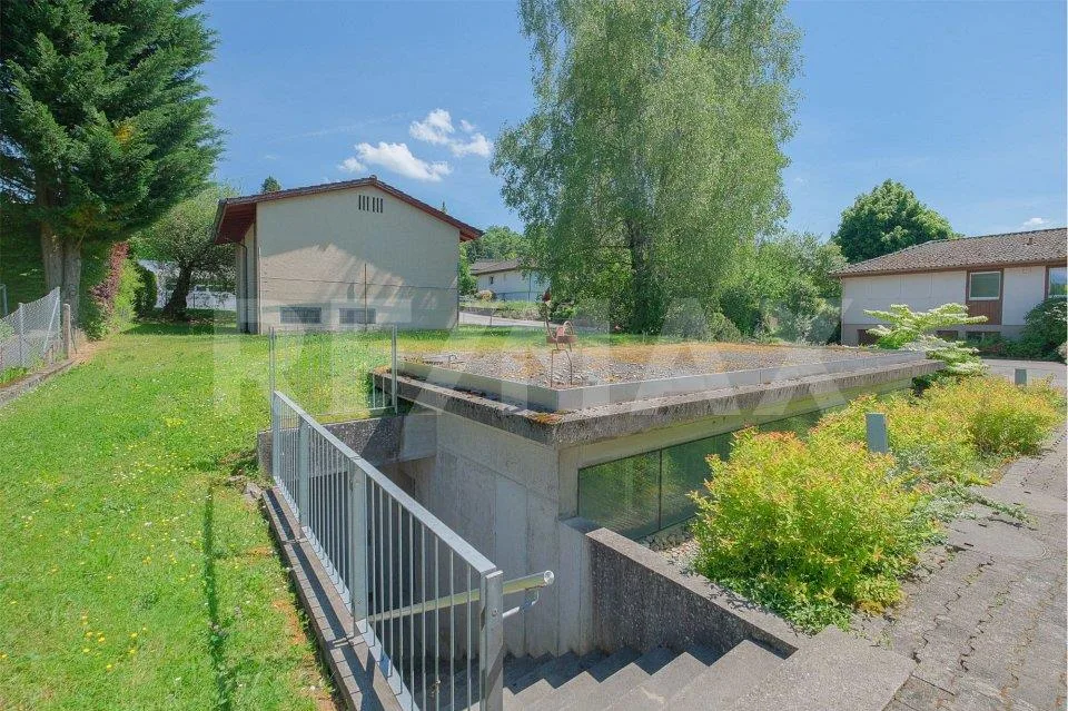 Casa unifamiliare indipendente con edificio accessorio polivalente – foto 9 di 12