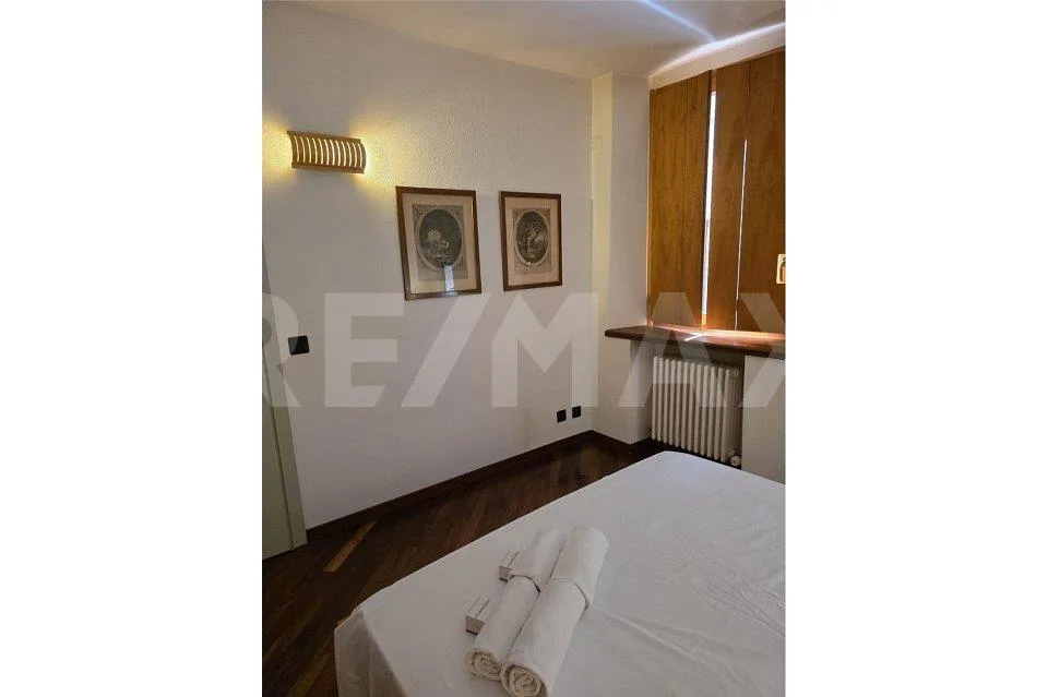 Charmante 2½-Zimmer-Wohnung mit traumhaftem Seeblick im Herzen von Morcote – Foto 10 von 14