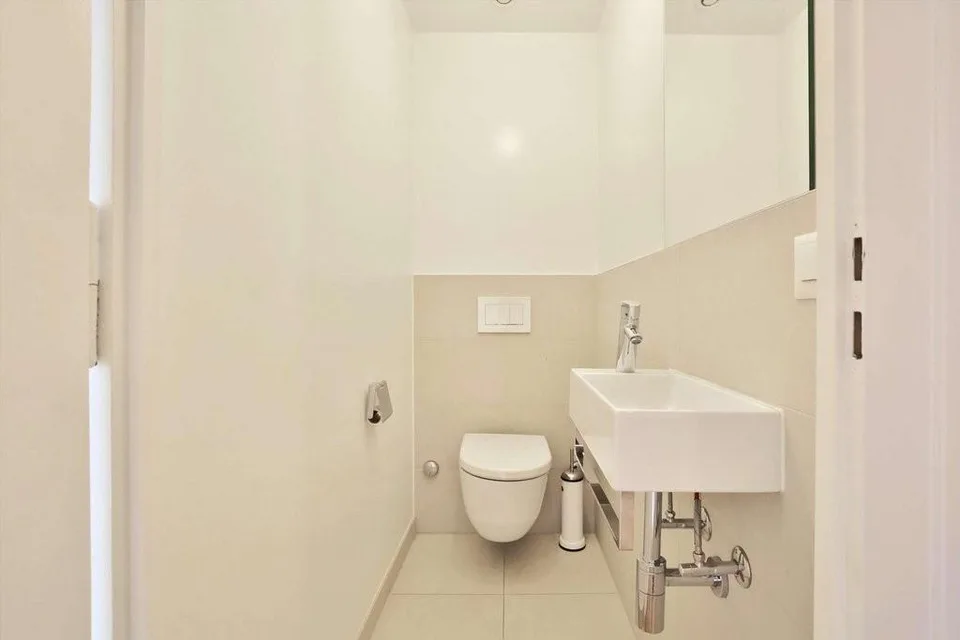 Außergewöhnliche Wohnung mit Blick auf die Bucht – Foto 6 von 7