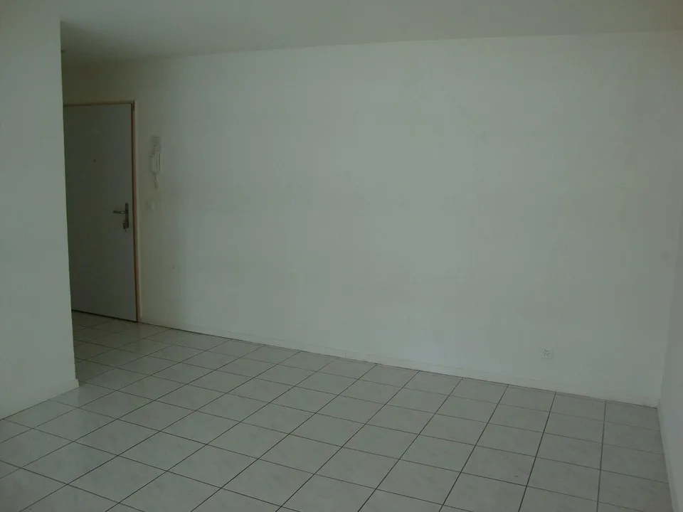 Geräumige 1.5-Zimmer-Wohnung im Erdgeschoss