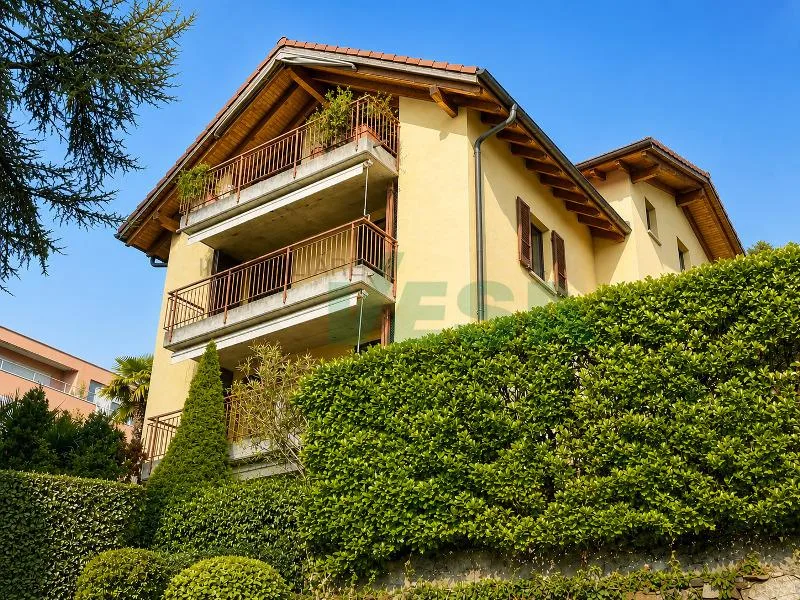 Accogliente appartamento 4,5 locali con delizioso giardino privato