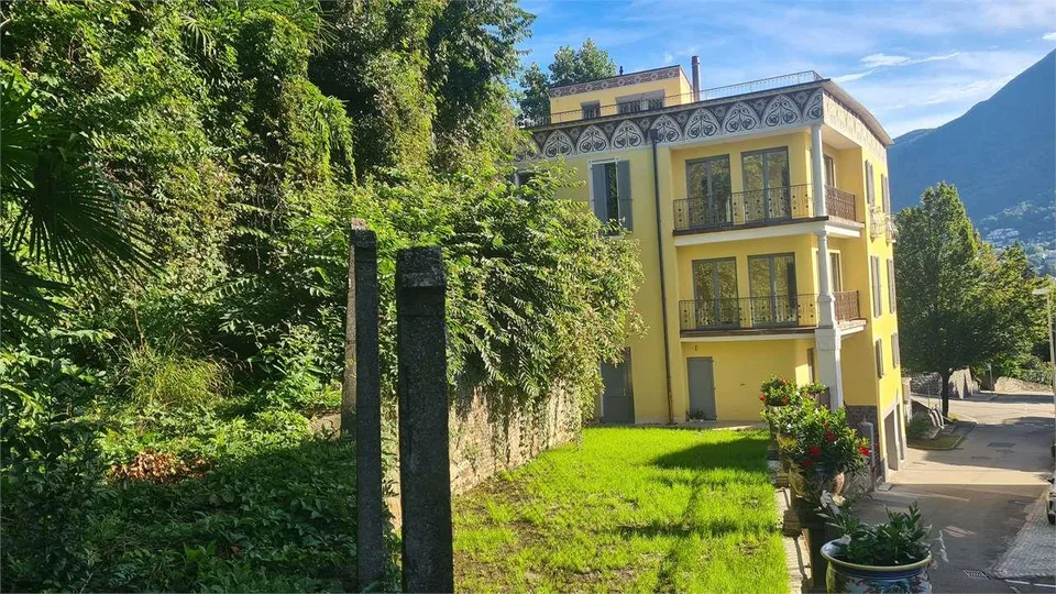 LUGANO: PRÄSTIGEVOLE LUXUSVILLA IM ZENTRUM