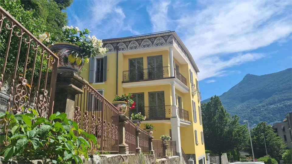 LUGANO: PRÄSTIGEVOLE LUXUSVILLA IM ZENTRUM
