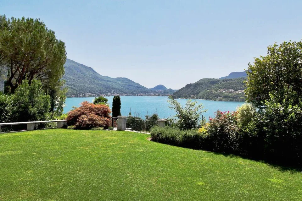 Stupenda casa unifamiliare con vista stupenda