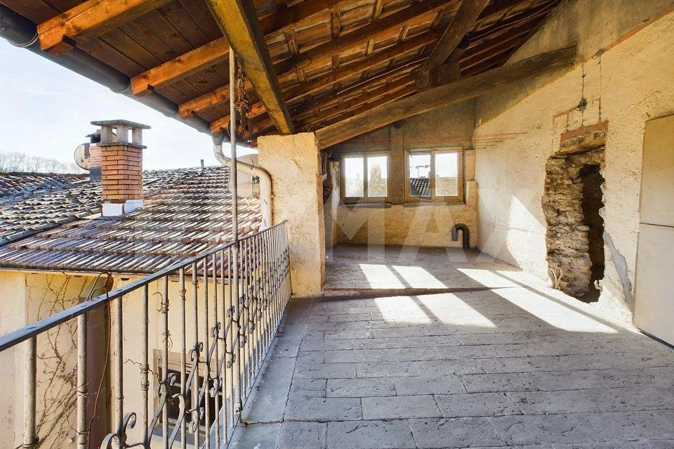 Casa ticinese con cortile privato nel cuore di Arzo – Foto 10 von 13