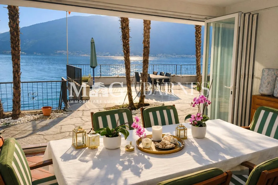 Lugano: Villa pieds-dans-l'eau vista lago con darsene | 2 residenza – Foto 10 von 16