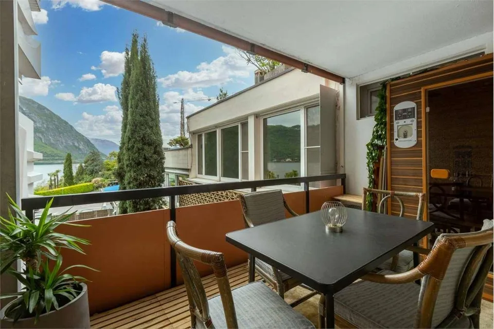 Bel appartement 2 pièces à Bissone