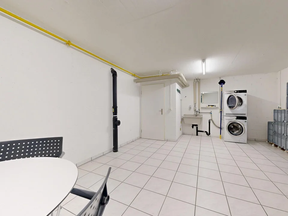 Zentrale 3.5-Zimmer-Dachwohnung – photo 10 of 12