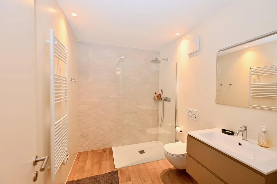 Villa Moderna di Lusso – Pace, Privacy ed Eleganza Contemporanea – foto 21 di 25