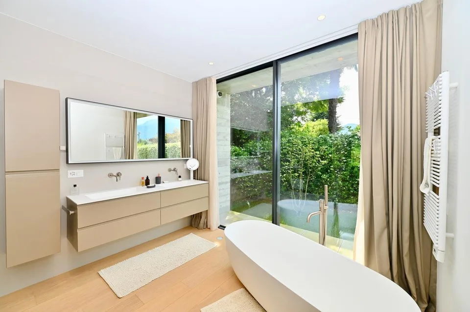 Villa Moderna di Lusso – Pace, Privacy ed Eleganza Contemporanea – foto 12 di 25